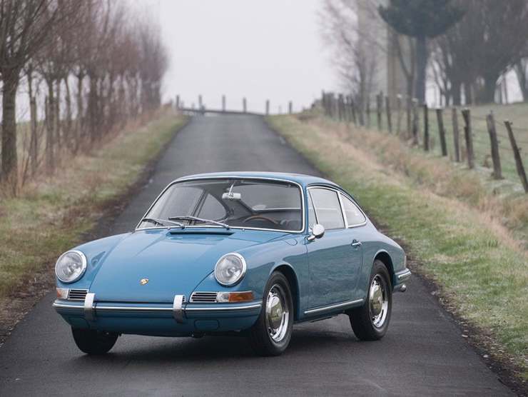 Porsche 911 del 1964, la prima generazione di un modello iconico (Web source) 20 novembre 2022 mondofuoristrada.it