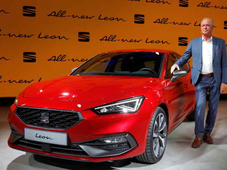 Seat Leon (Ansa) 14 novembre 2022 mondofuoristrada.it