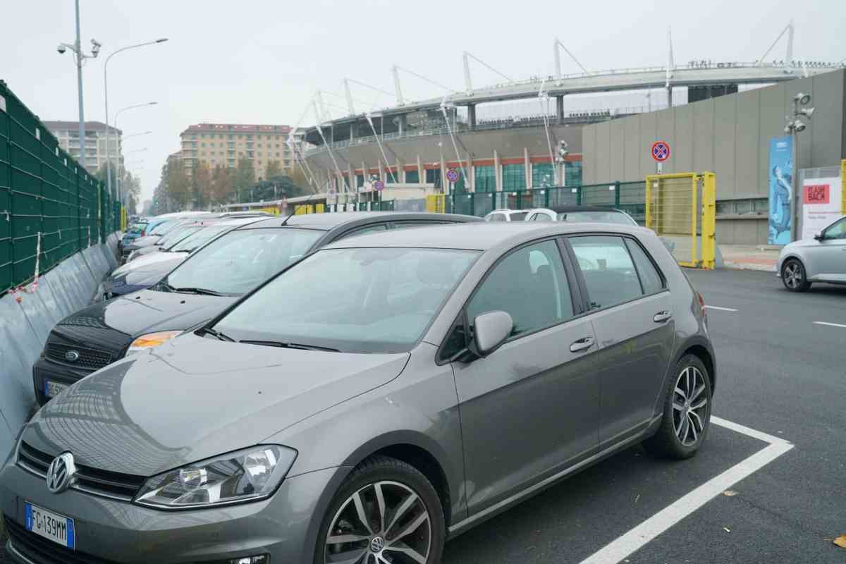 Auto parcheggio Cassazione