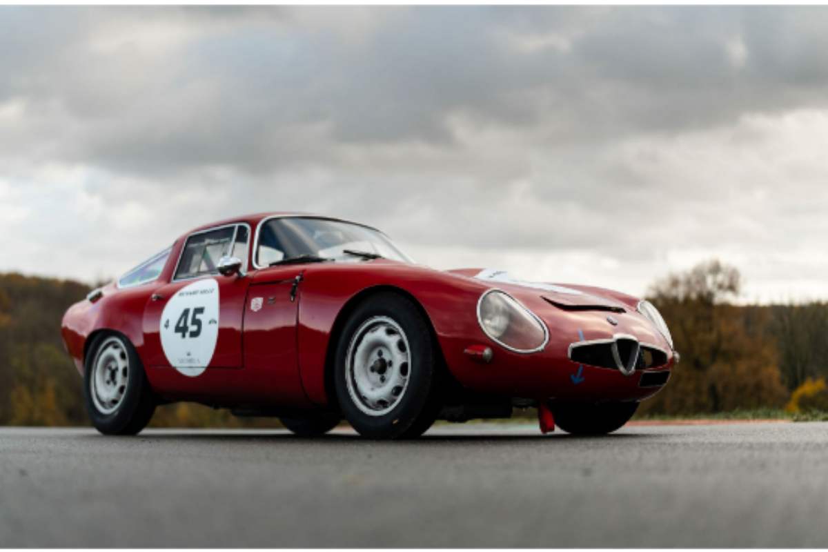 Giulia Tz '64