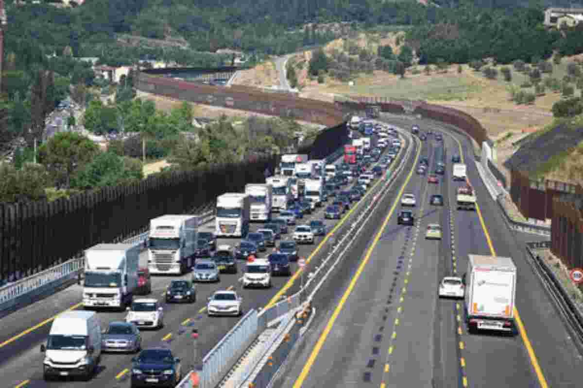 Le autostrade italiane (Ansa) 29.12.2022 mondofuoristrada