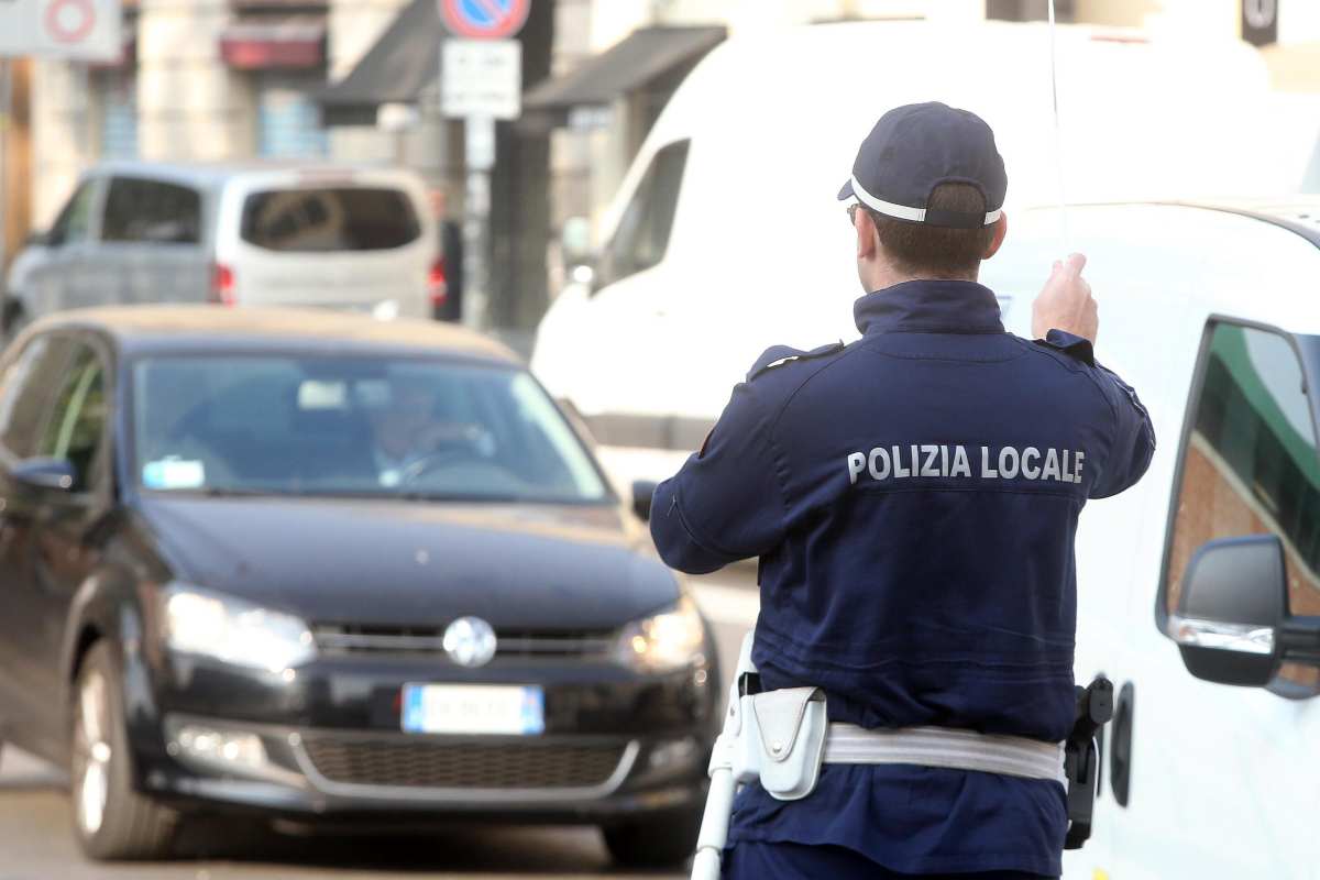 Come funziona il blocco a Roma - Mondofuoristrada.it 