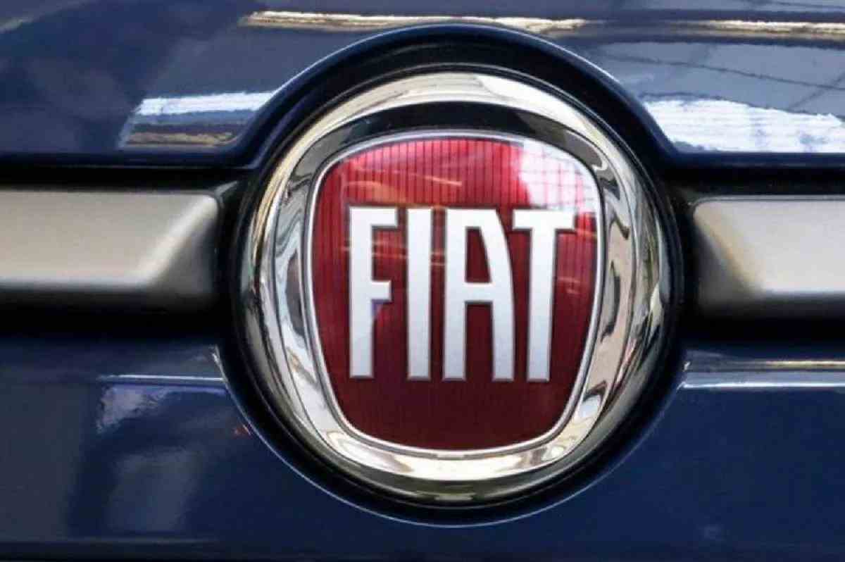 fiat logo