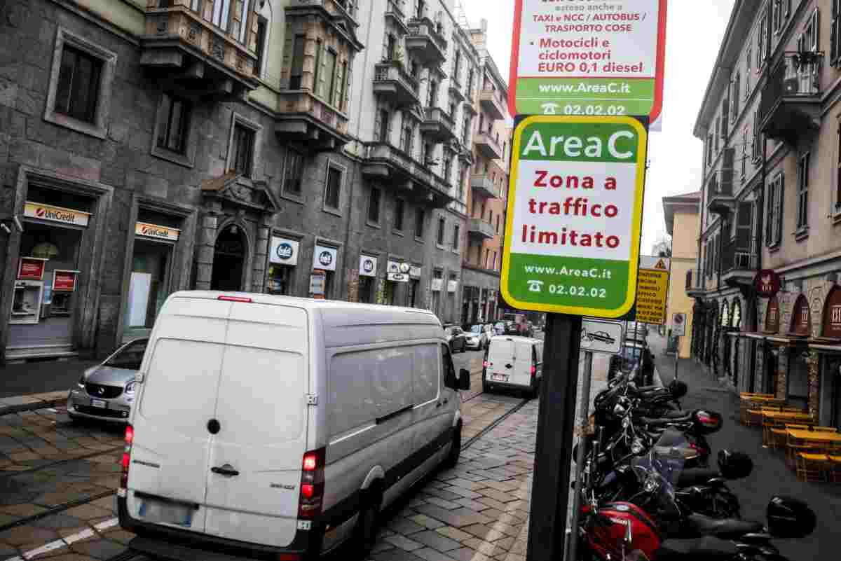 Blocco circolazione auto