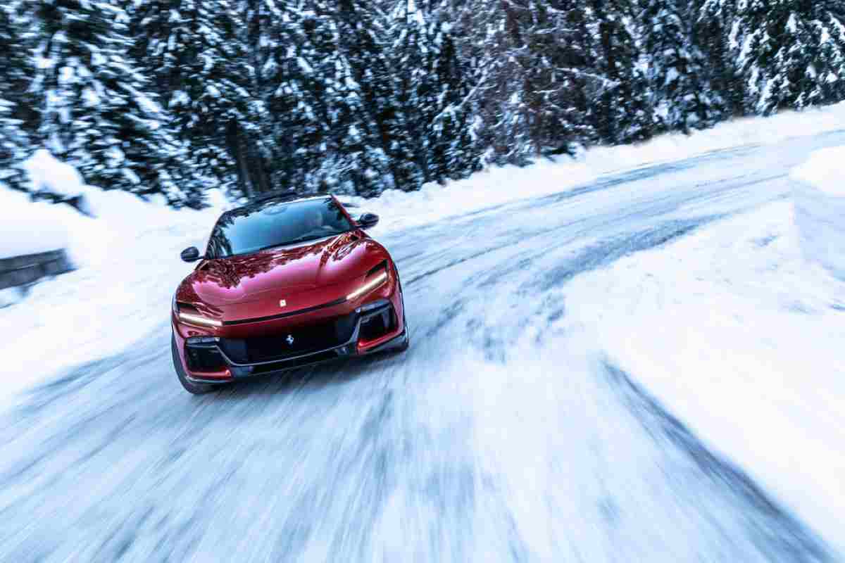 Ferrari Purusang 11 de março de 2023 mondofuoristrada.it