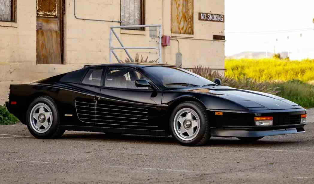 ferrari testarossa