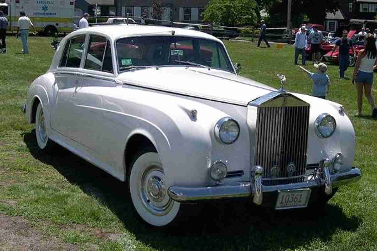 Rolls Royce Silver Cloud 10 marzo 2023 mondofuoristrada.it