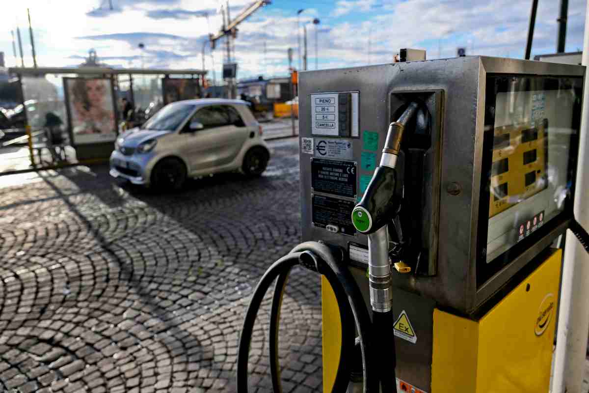 Prezzo carburanti cambia tutto