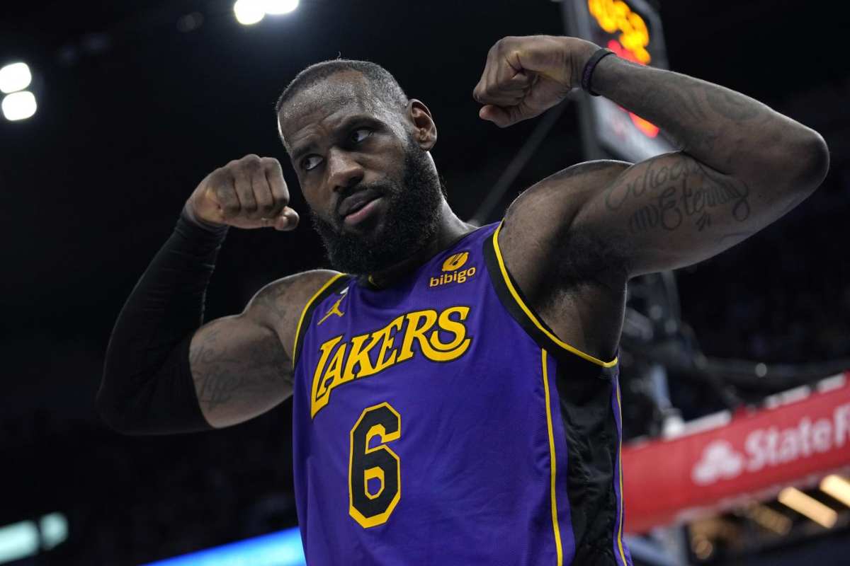 LeBron James, la collezione d'auto del Re