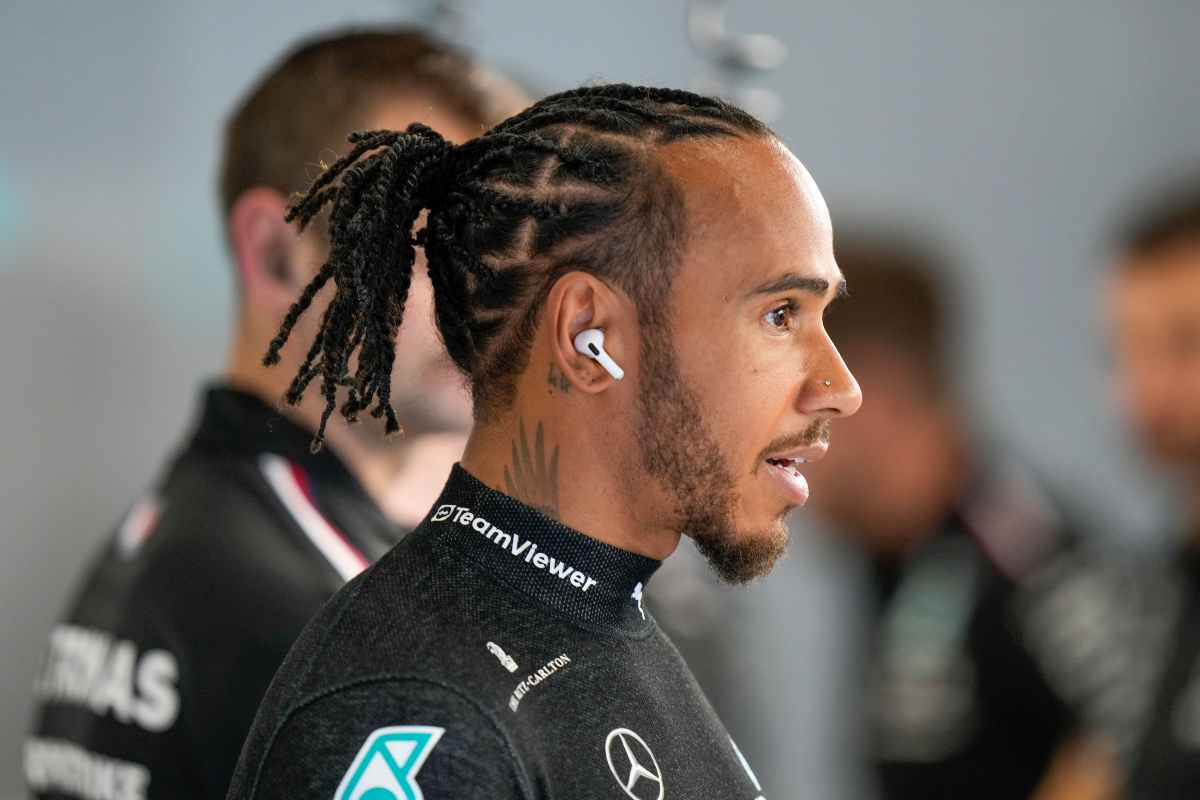 Lewis Hamilton 5 aprile 2023 mondofuoristrada.it
