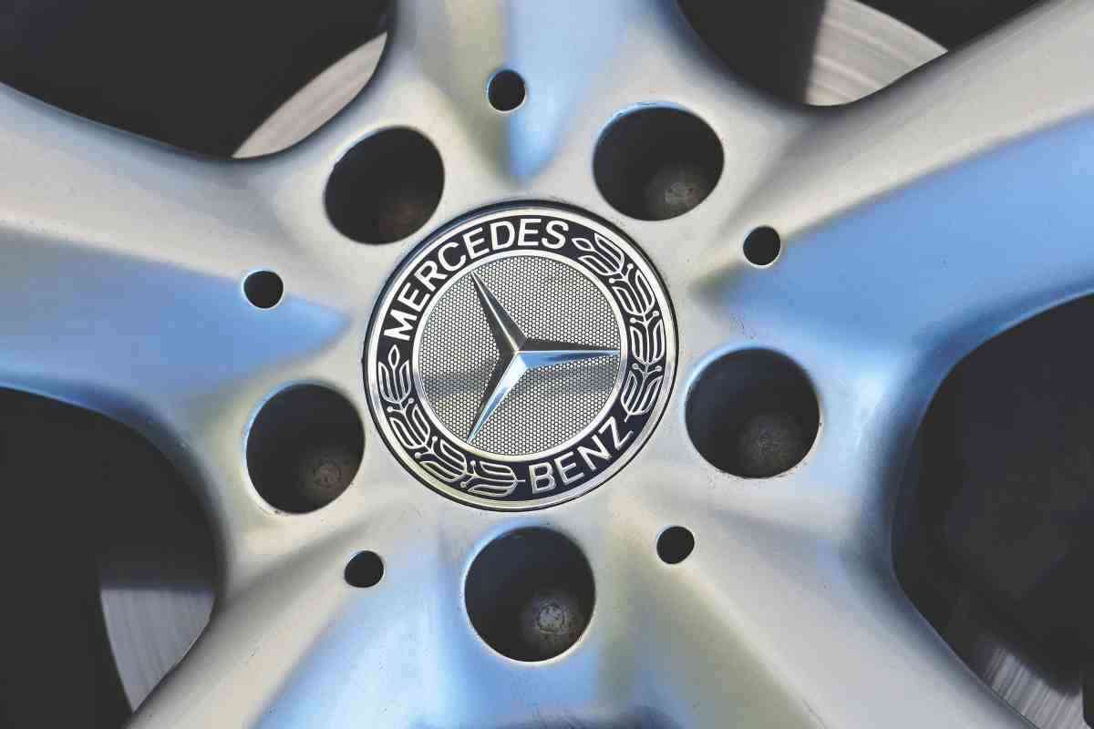 Mercedes (mondofuoristrada.it - Pixabay Foto di Ralph da Pixabay)