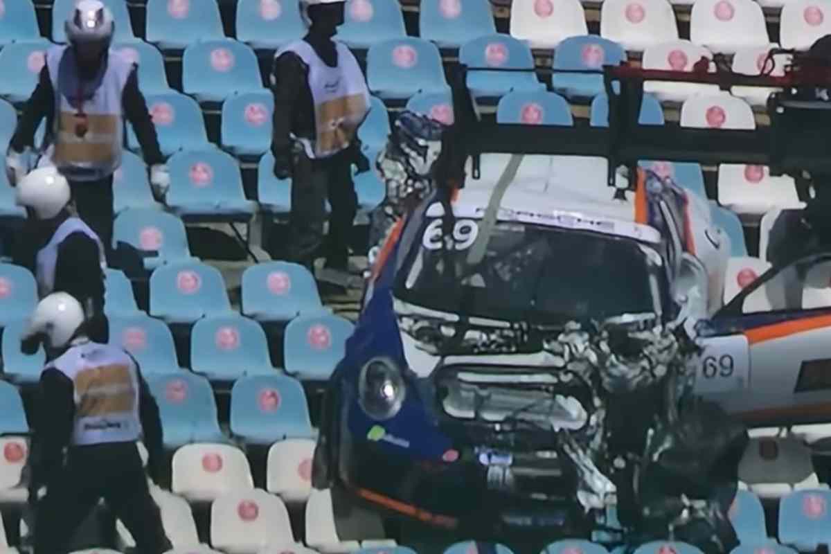 Porsche in tribuna