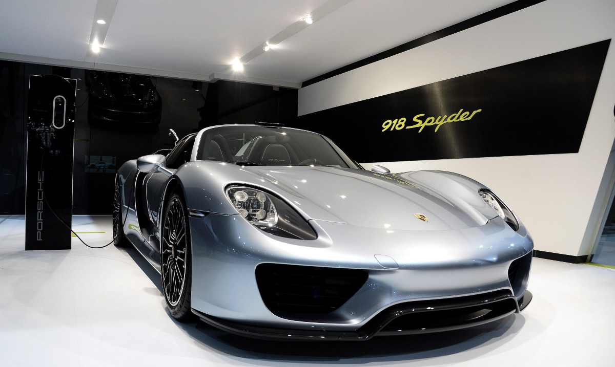 Porsche 918 Spyder tra le auto di LeBron James