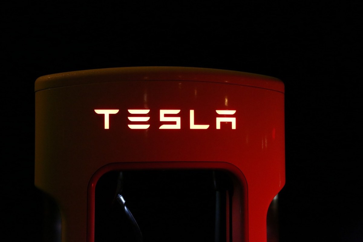 Simbolo Tesla