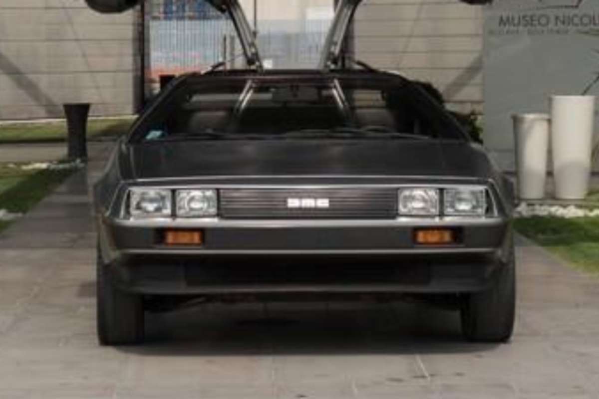 DeLorean in vendita