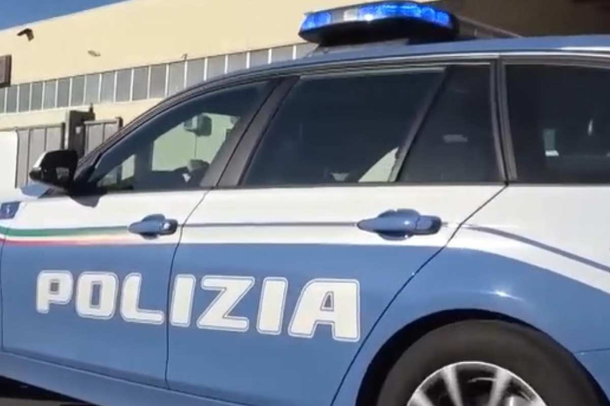 Cambia l'auto della Polizia