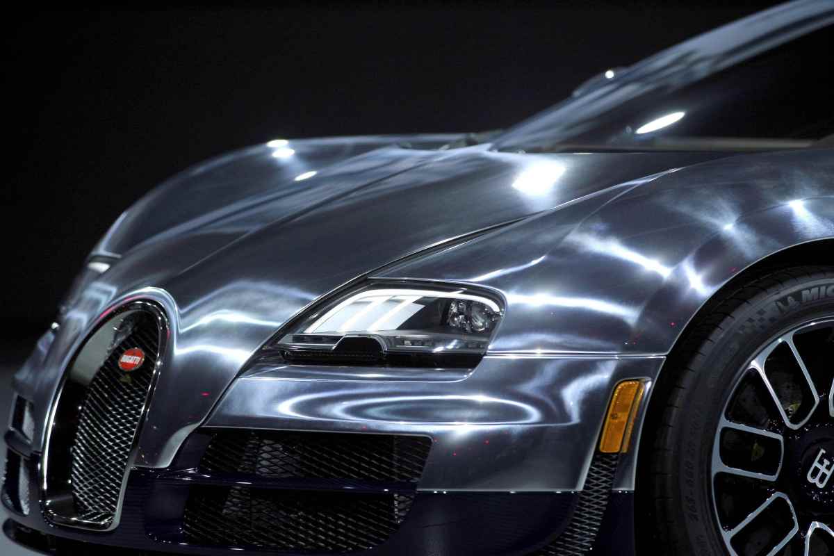Bugatti Veyron, la copia fake della supercar