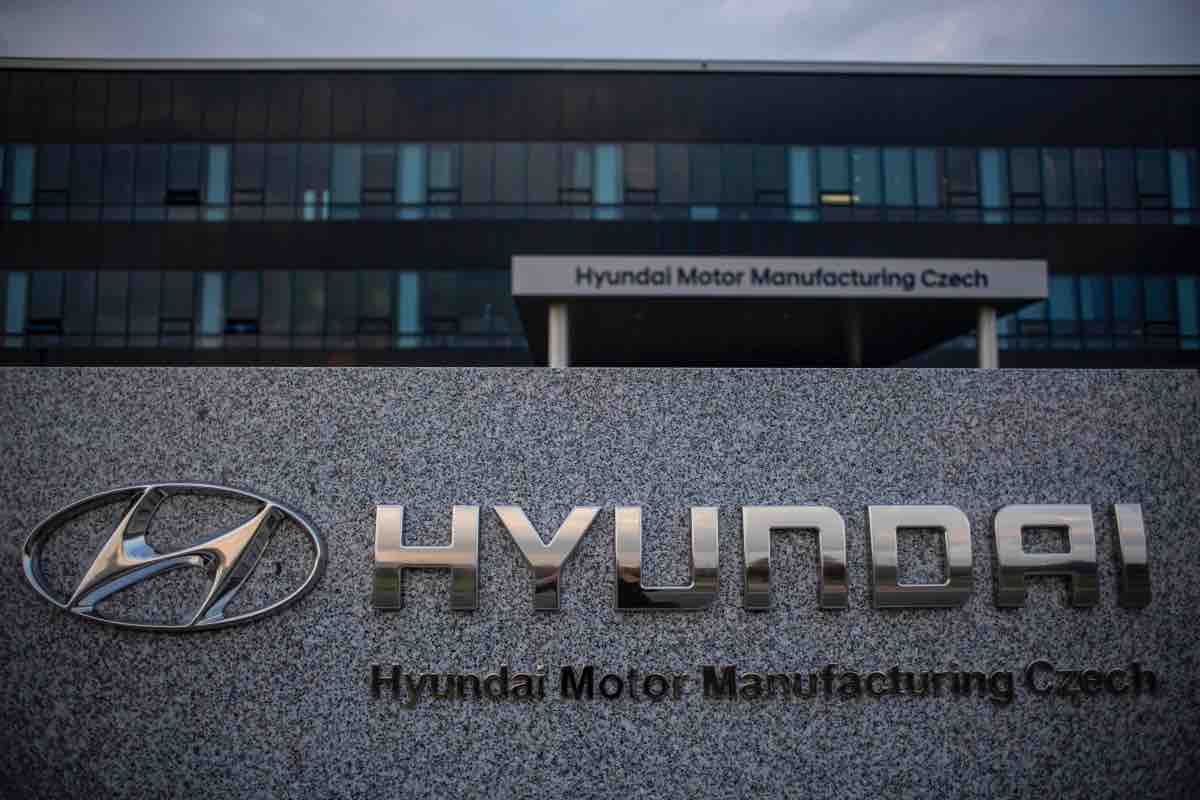 Hyundai nuova auto