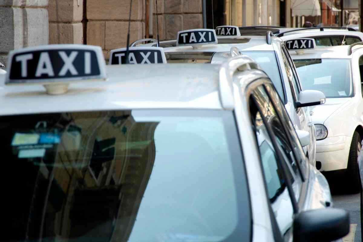 taxi batosta italiani