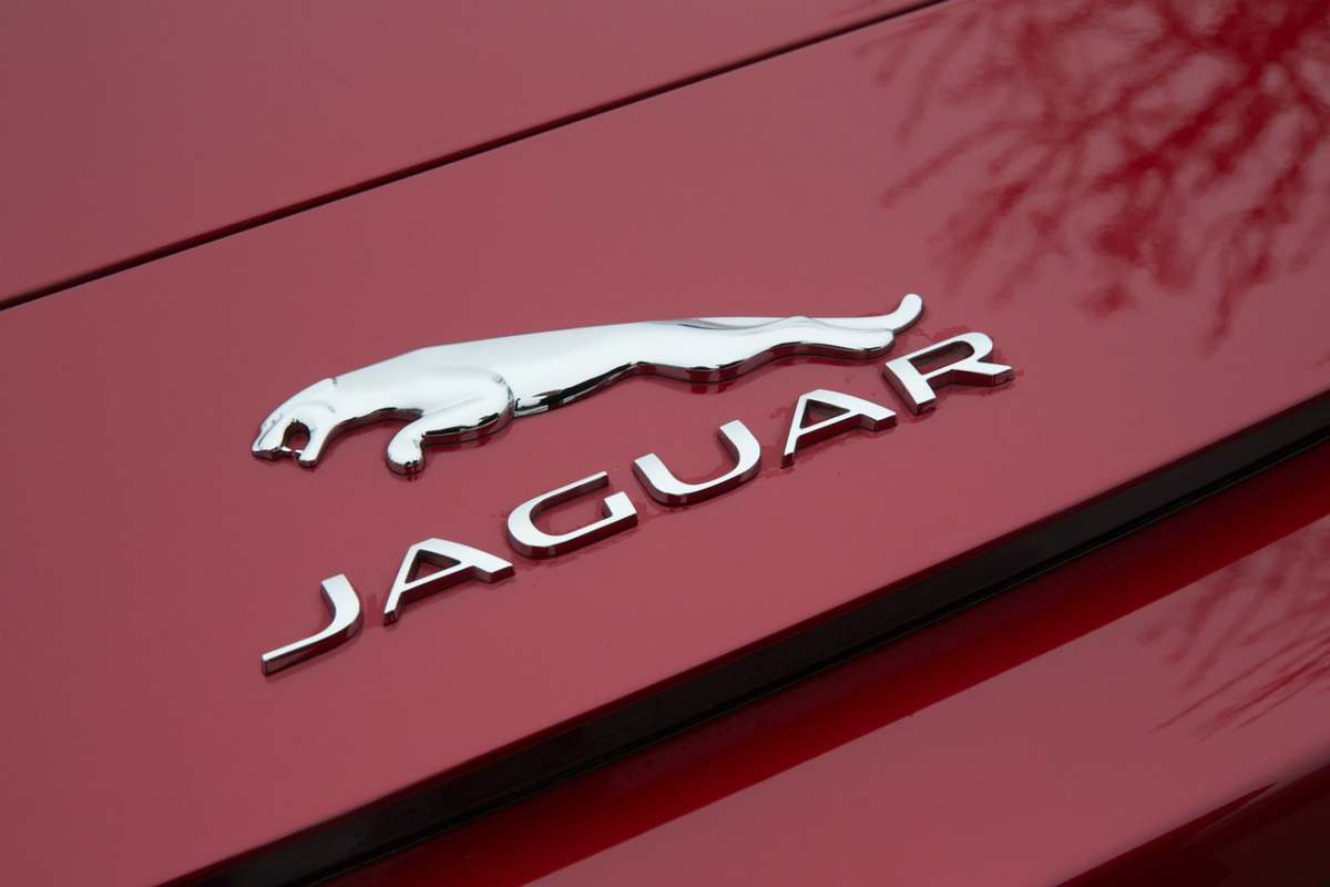 jaguar f-pace offerta