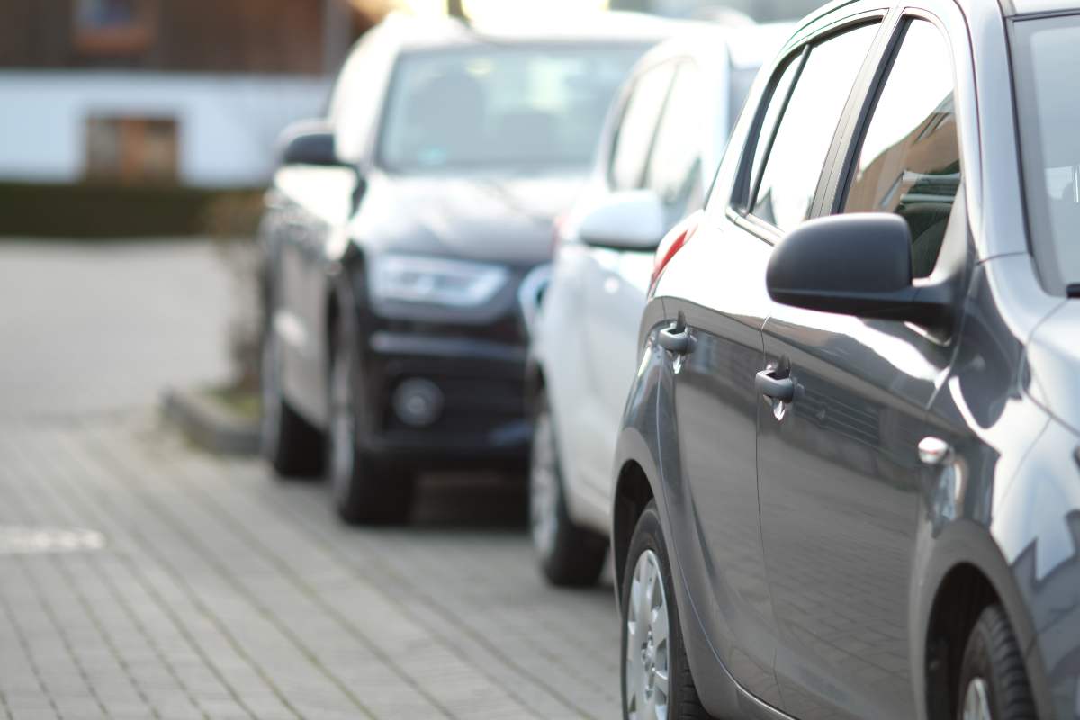 come parcheggiare l'auto