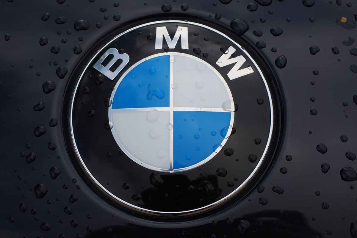 BMW incidente terribile