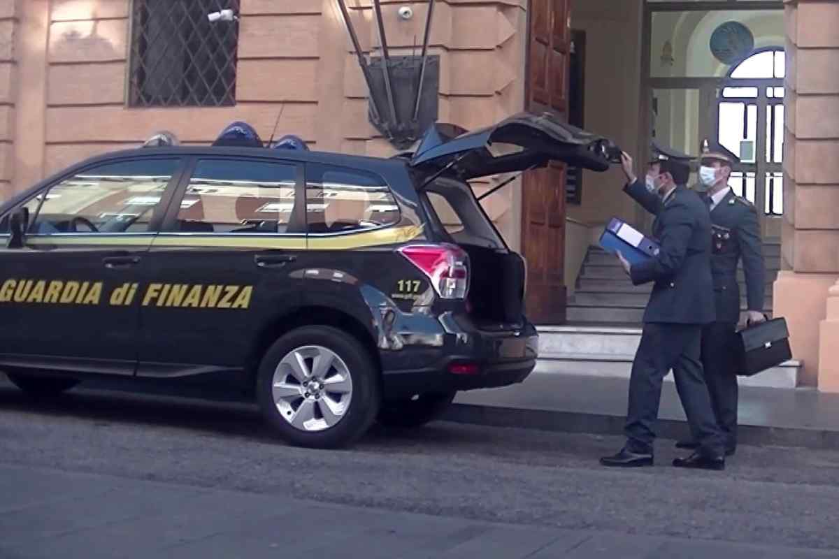 Guardia finanza