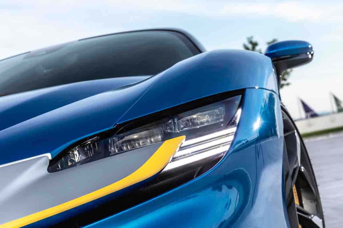 Nuovo record supercar
