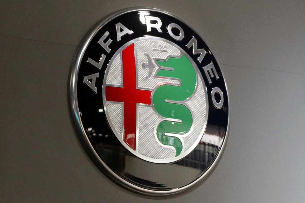 alfa romeo nuovo suv mistero