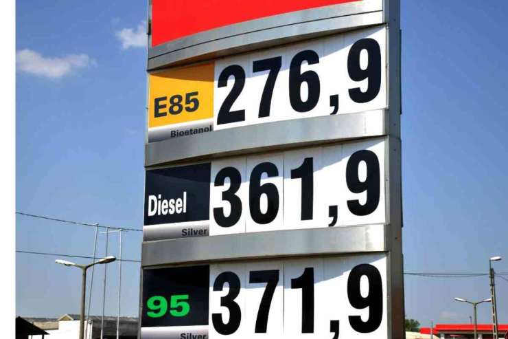 Costo benzina, normativa