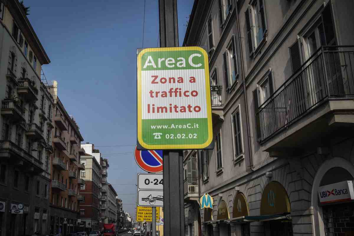 area c milano aumenti