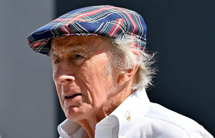 Jackie Stewart, ictus per il campione