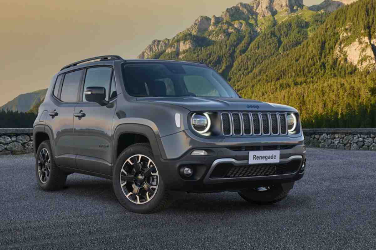 jeep renegade 2023 prezzo