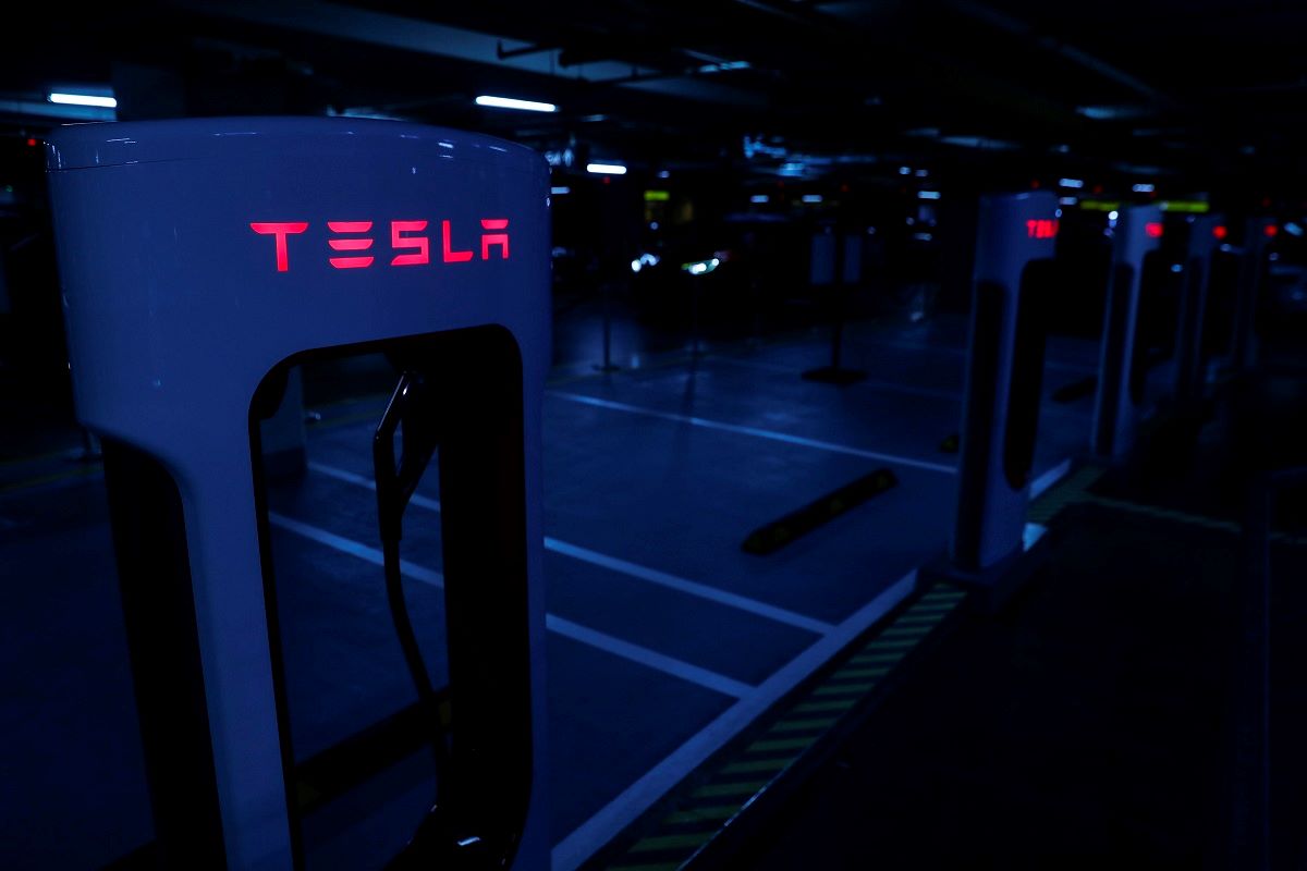 nuovo fuoristrada tesla