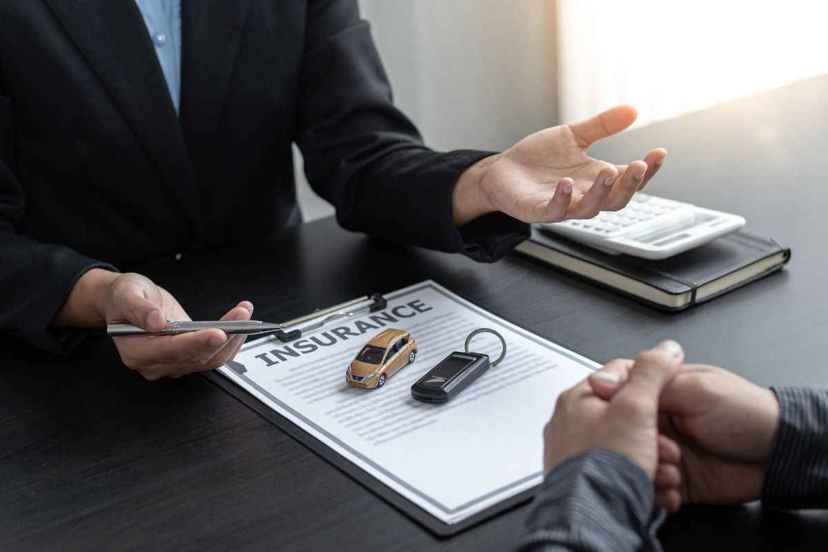 Assicurazione auto tagli