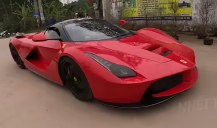 Ferrari LaFerrari clone in Vietnam