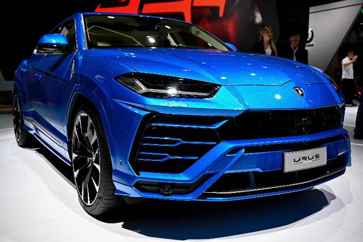 Lamborghini Urus, la nuova auto di Totti