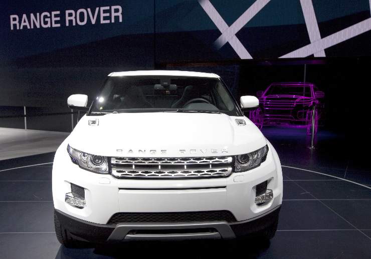 Range Rover Evoque, l'auto di Gigi D'Alessio