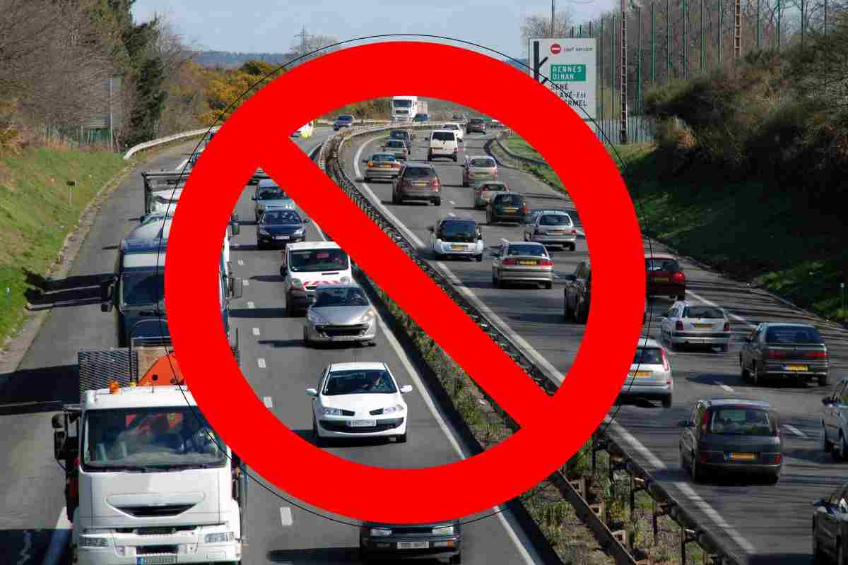 Stop auto non possono circolare
