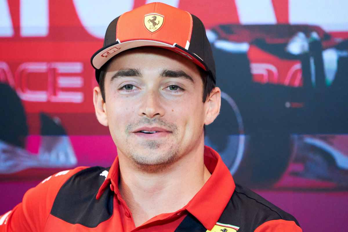 Leclerc via dalla Ferrari