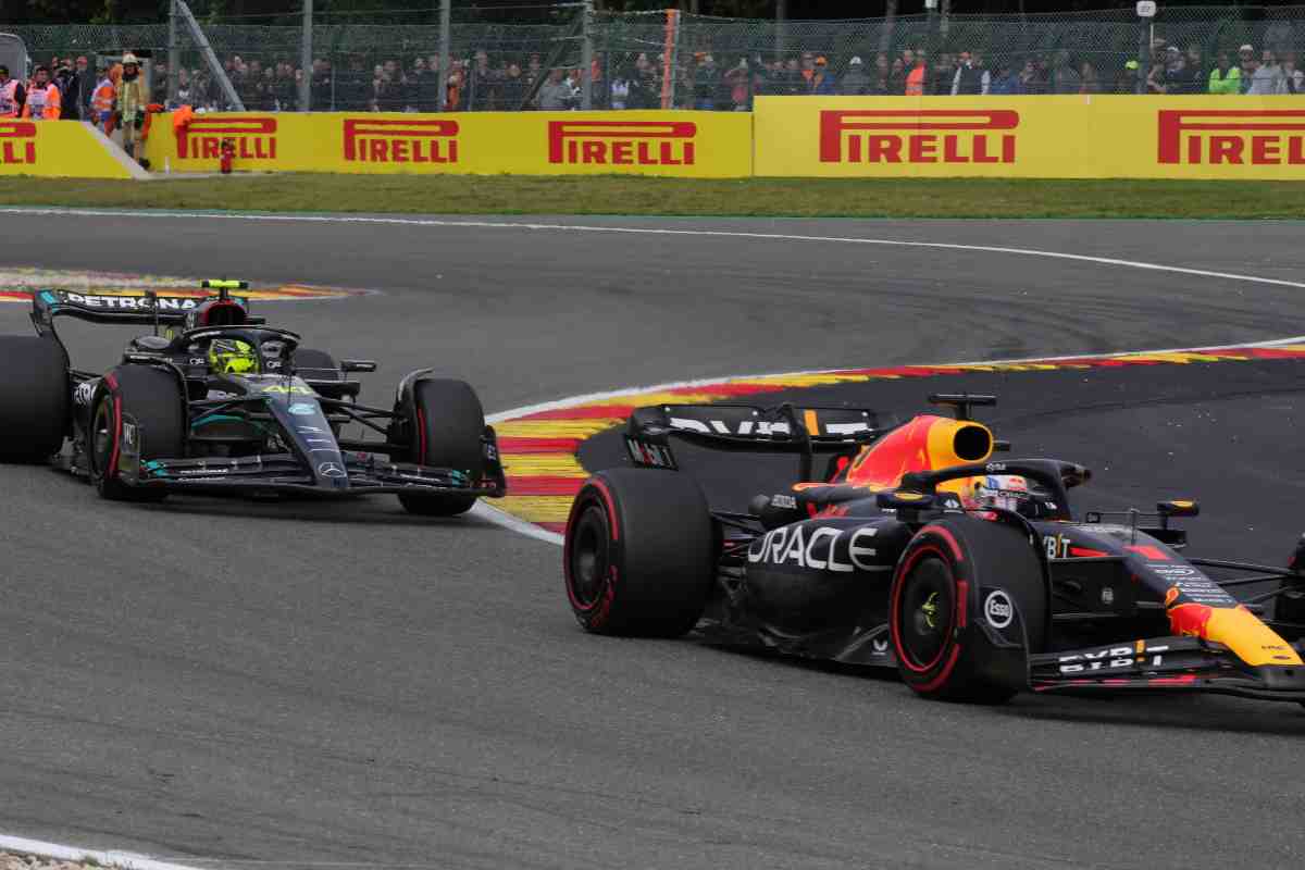 Red Bull e Mercedes sotto accusa
