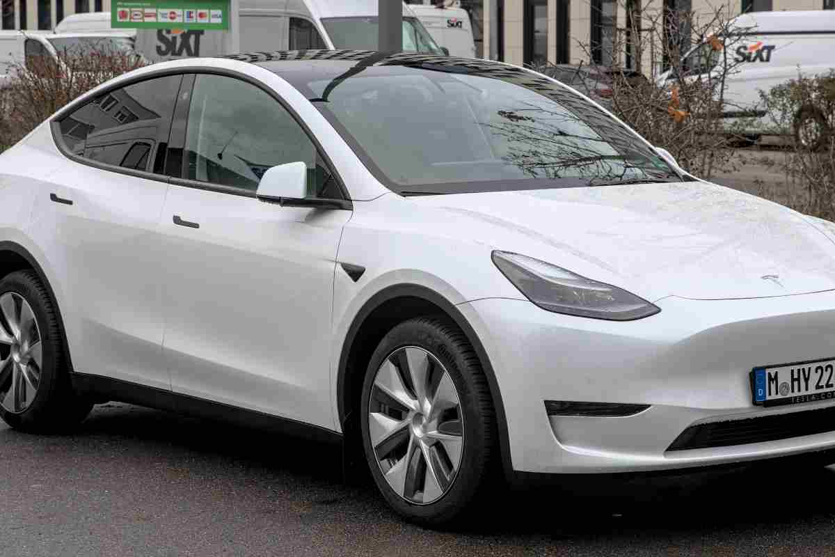 tesla model x restyling