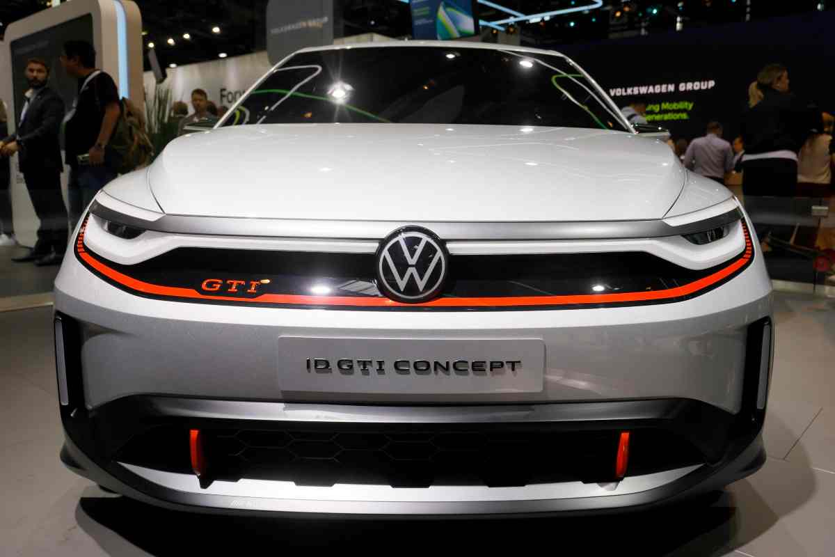 Volkswagen concorrenza cina tesla