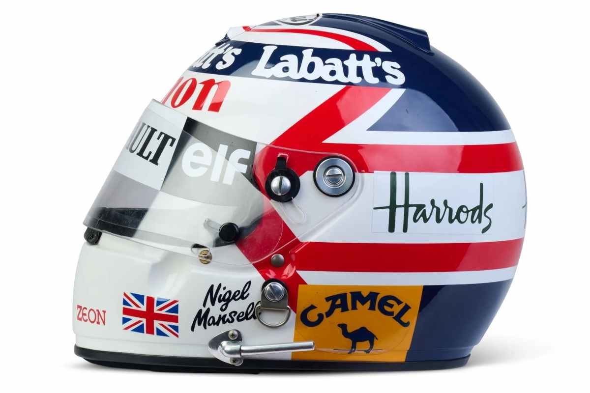 Il casco Arai di Nigel Mansell pronto a essere messo all'asta