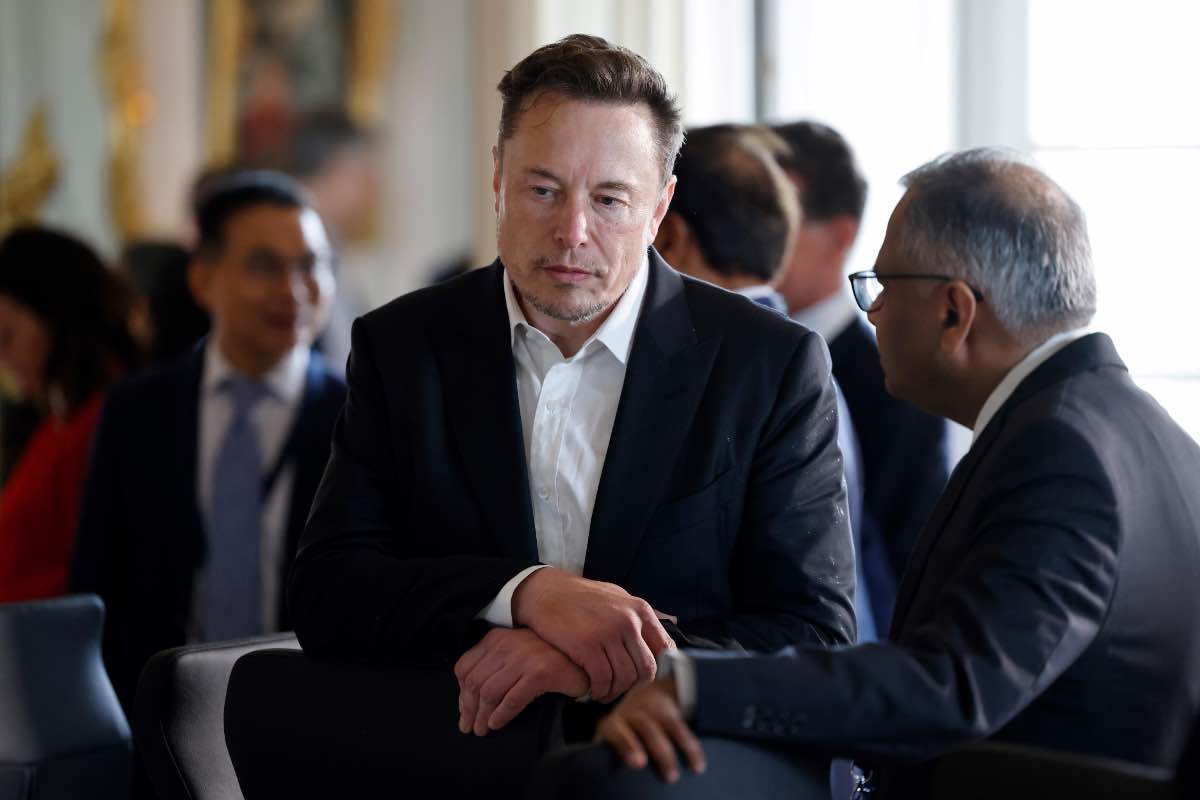 Il padre di Elon Musk teme per la vita del figlio