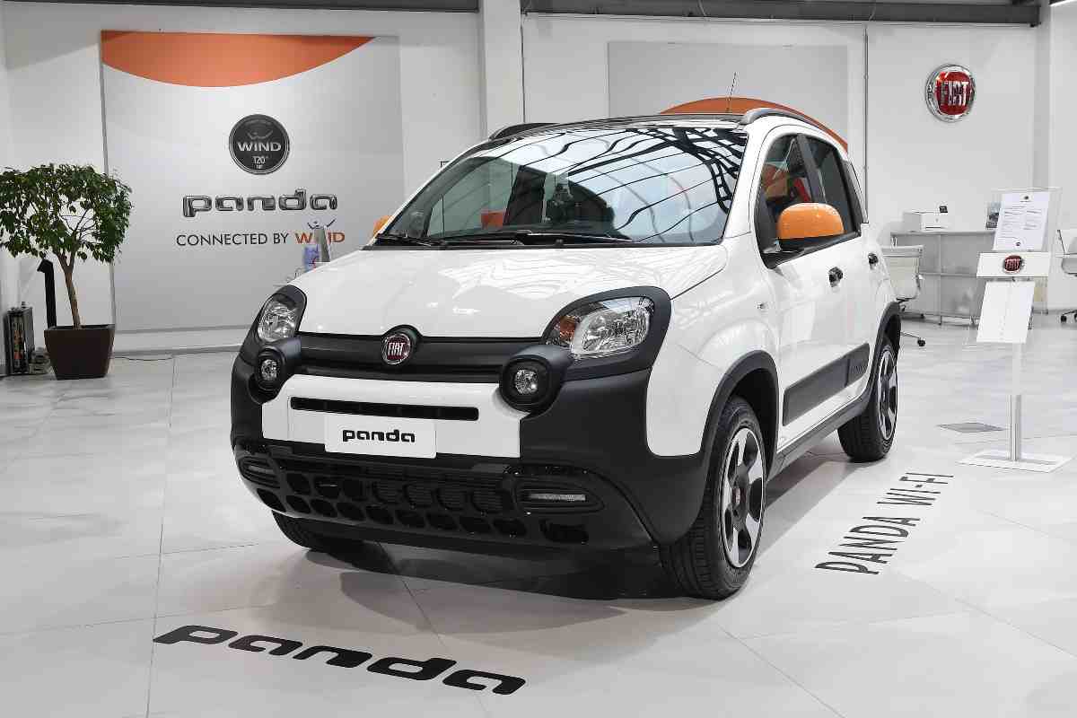 Fiat diventa Suv Stellantis sconfigge i cinesi con l'icona italiana