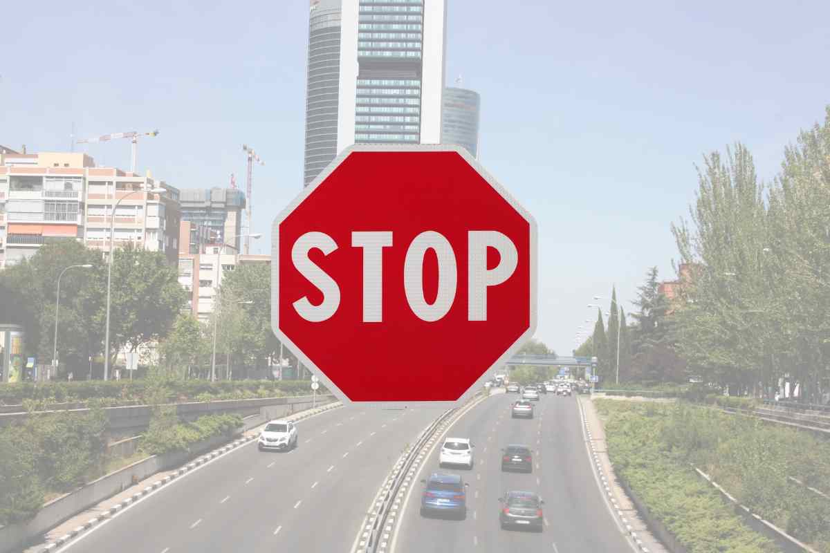 stop circolazione auto