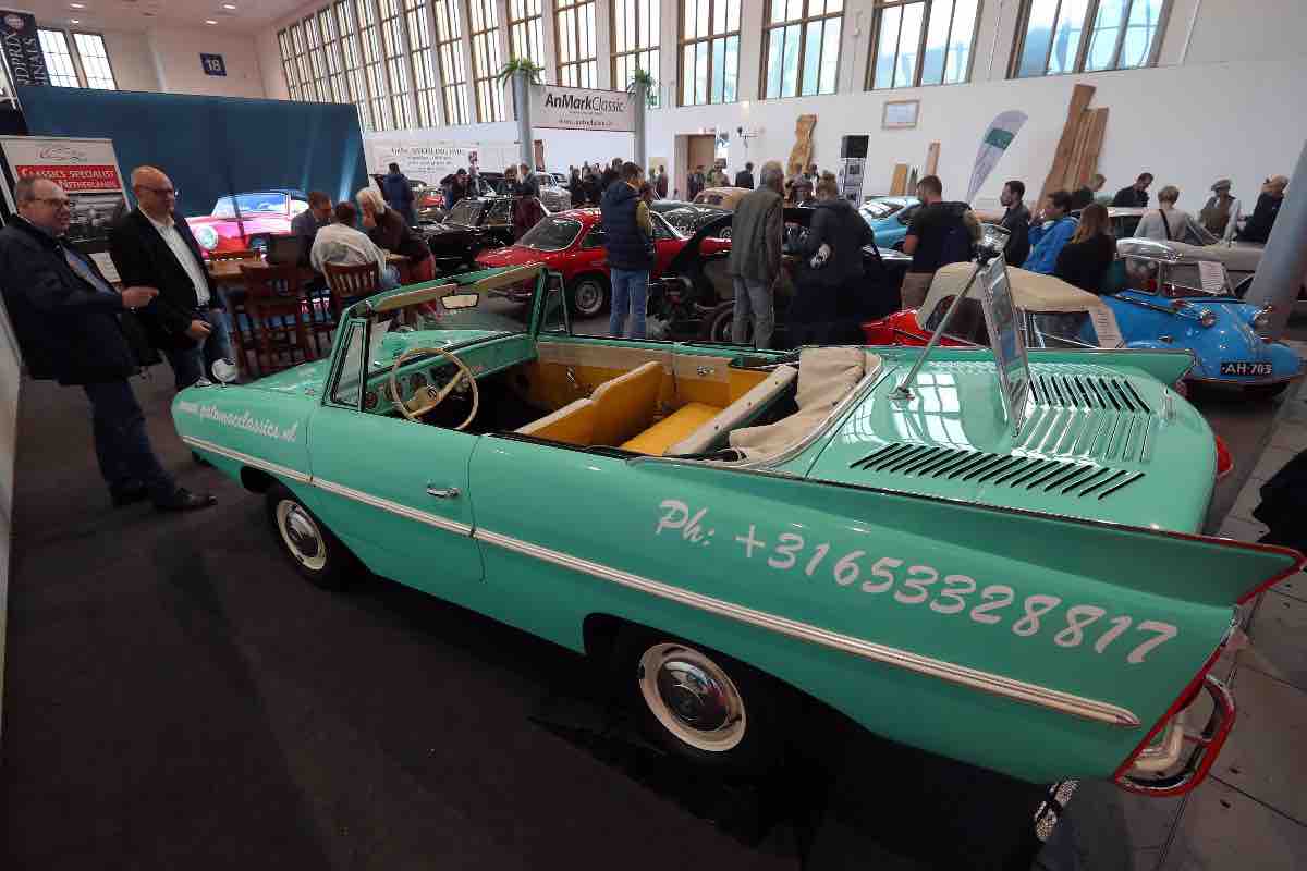 Prima auto anfibia amphicar