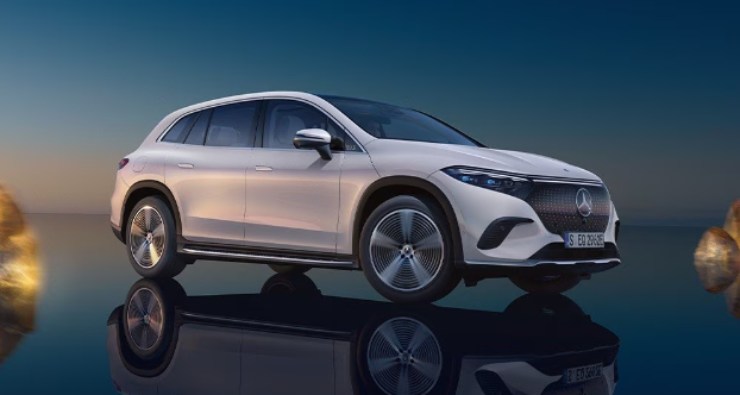 Mercedes EQS, problemi per le auto elettriche
