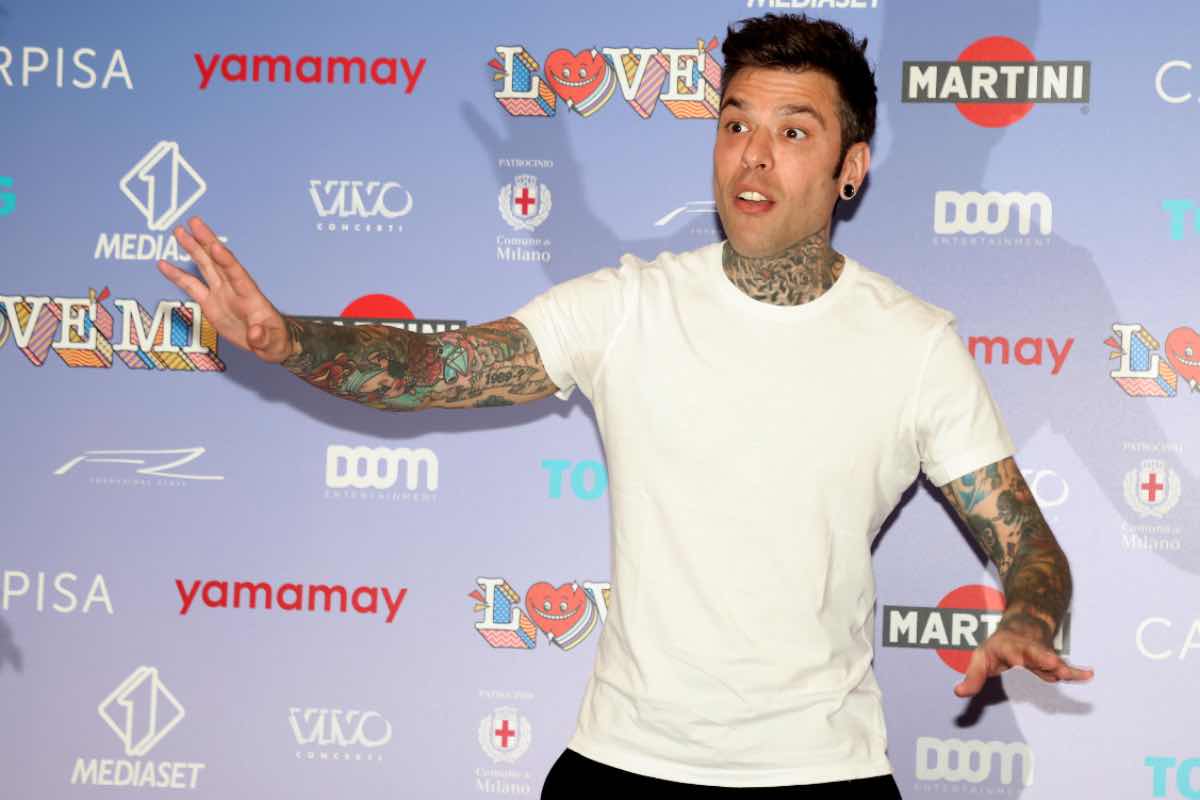 Fedez che auto guida 